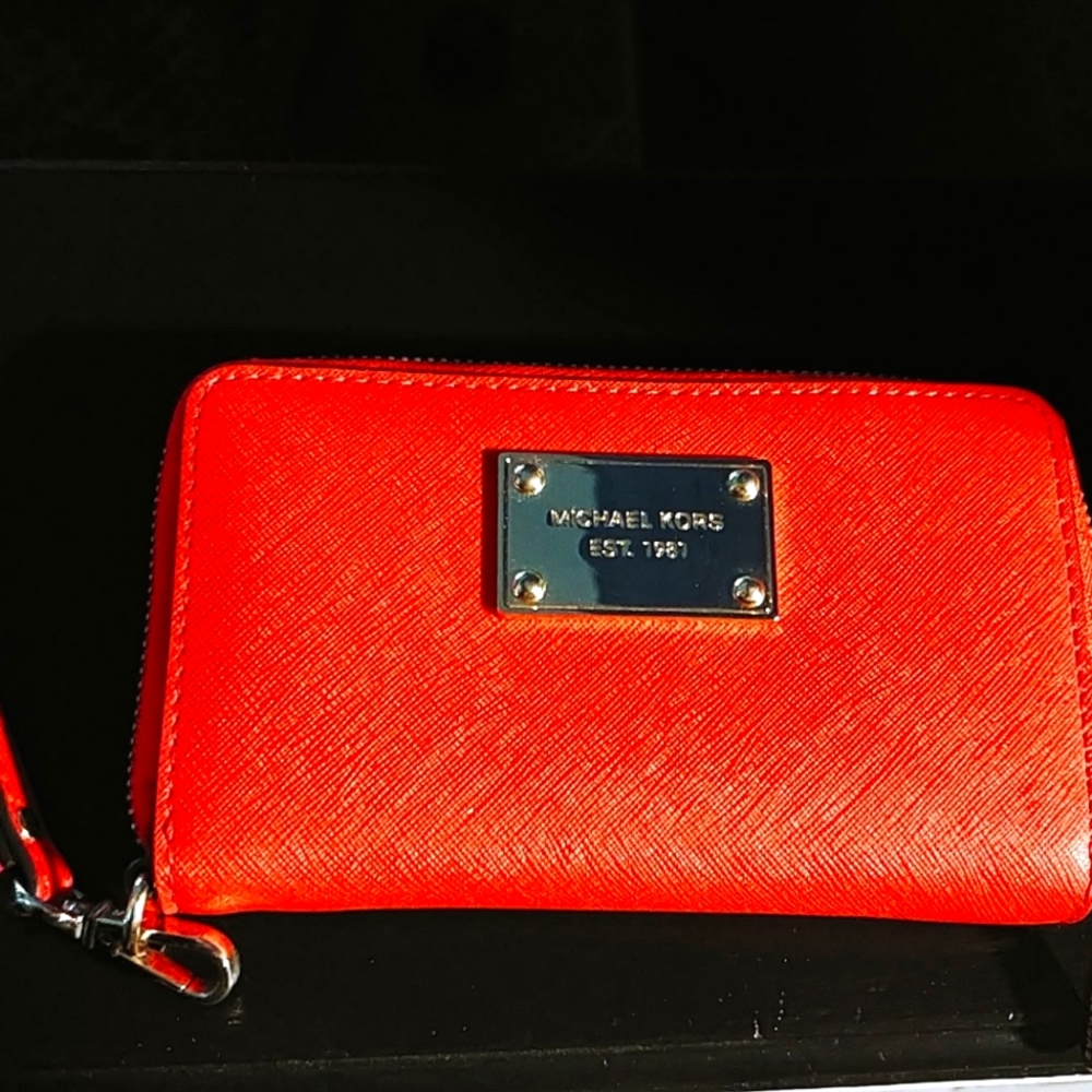 Michael Kors clutch